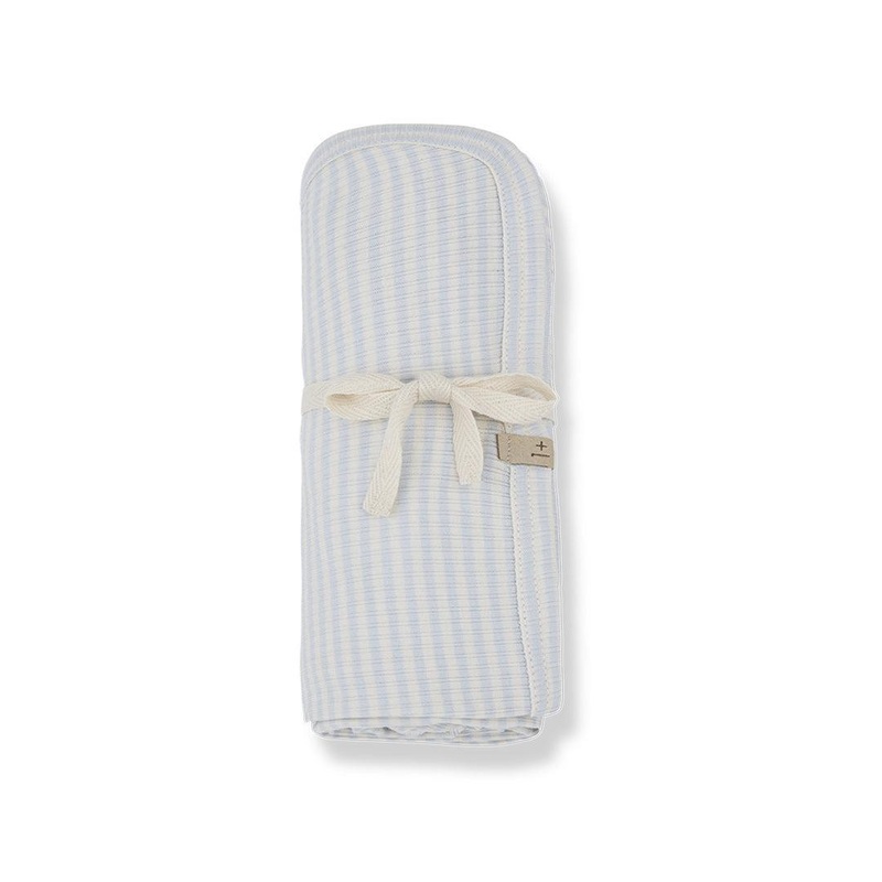 1+ in the family Betta Blanket – Misty Blue