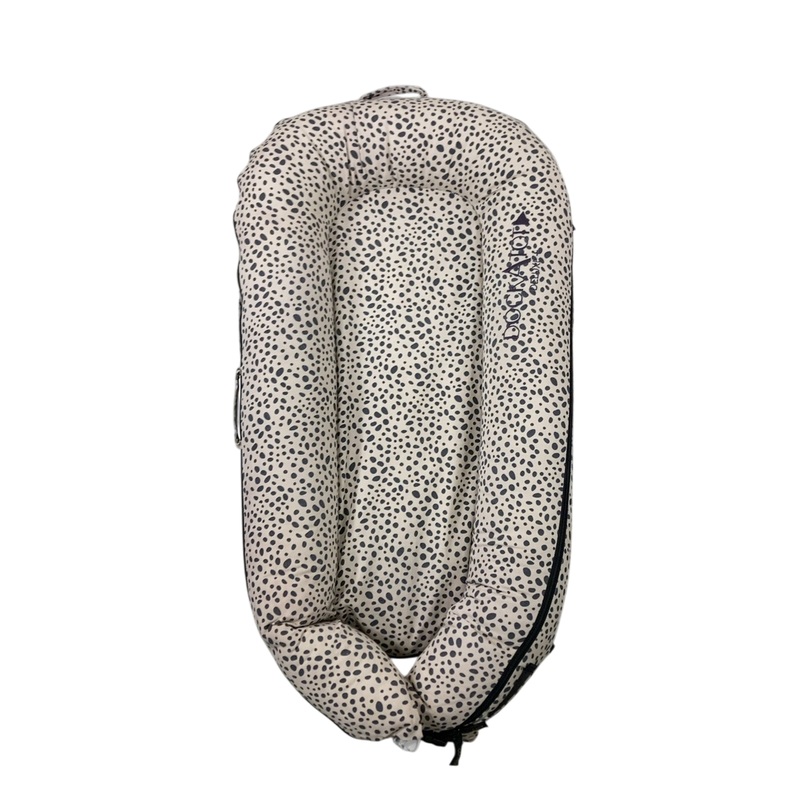 DockATot Deluxe+ Dock, Painted Spots