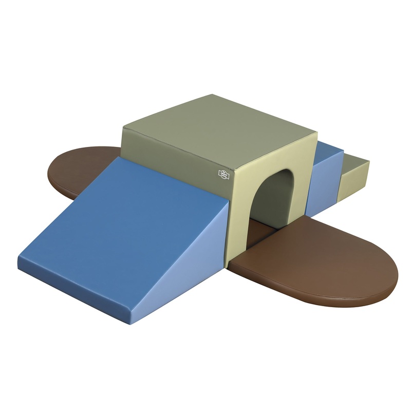 Cozy Woodland Climb Up Tunnel