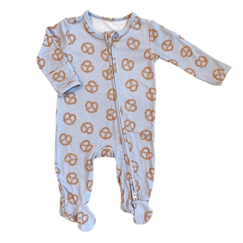 Zippered Footie In Pretzel Twists 0-3m