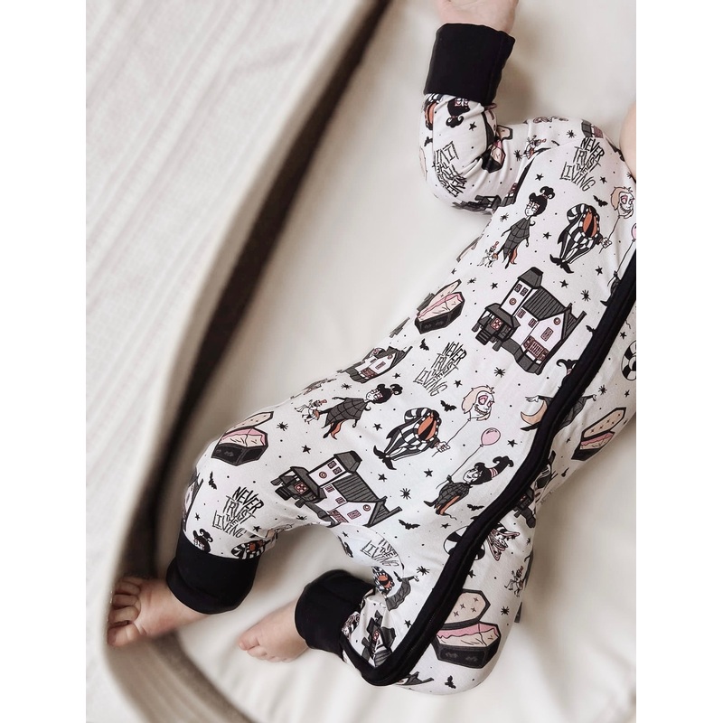 Never Trust The Living – Zippy 0-3M