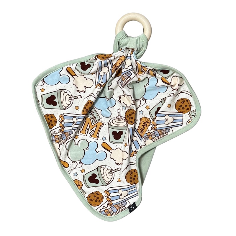 Snacks (green) – Lovey