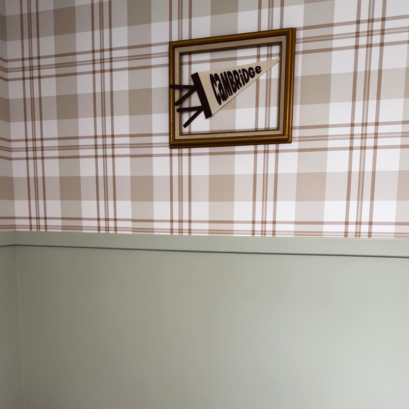 Archer Wallpaper Sample 1 foot by 1 foot