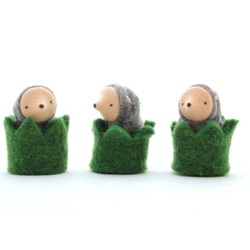Sale Fairyshadow Little Critter in a Hedge Cozy, Gray Mole
