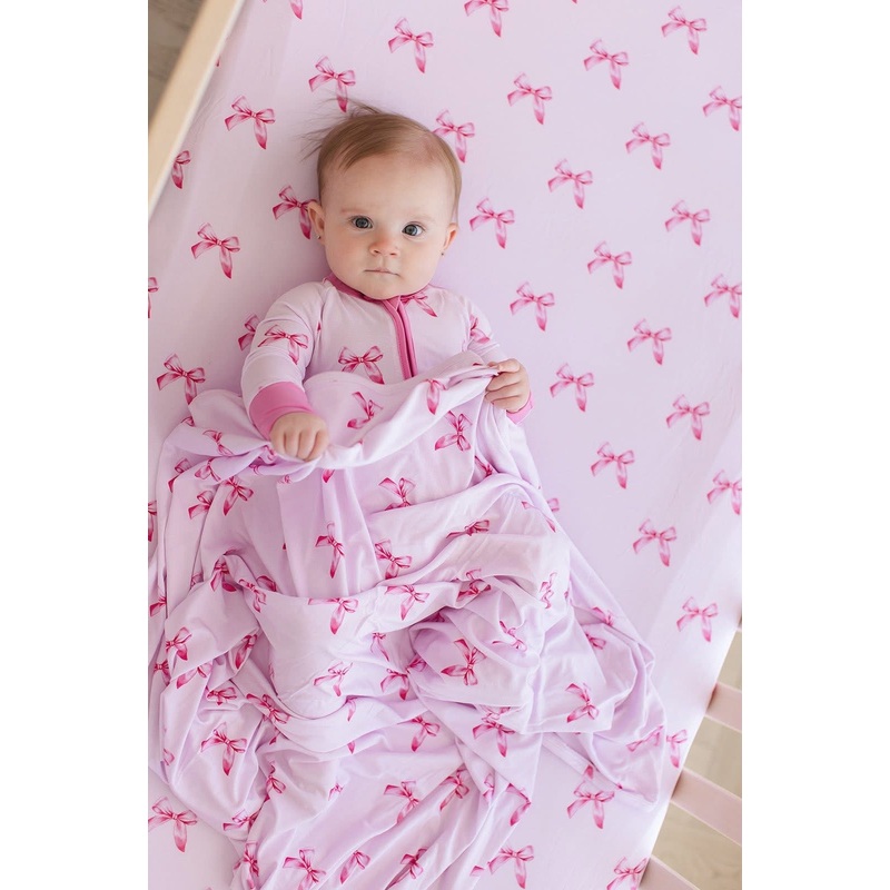 Bella – Lightweight Blanket