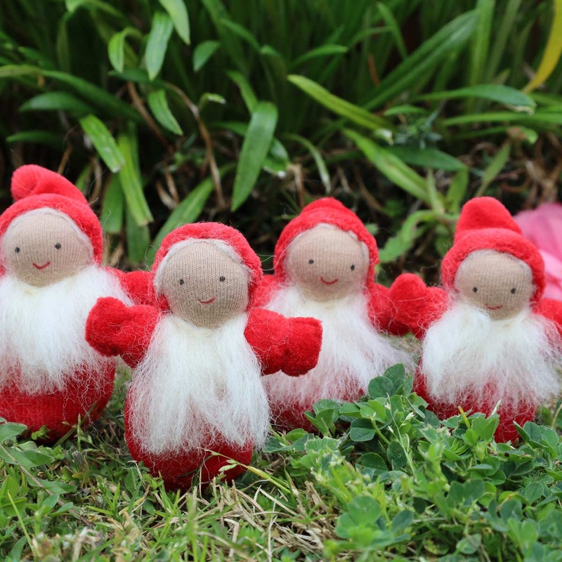 Evi Doll Pocket Gnome red