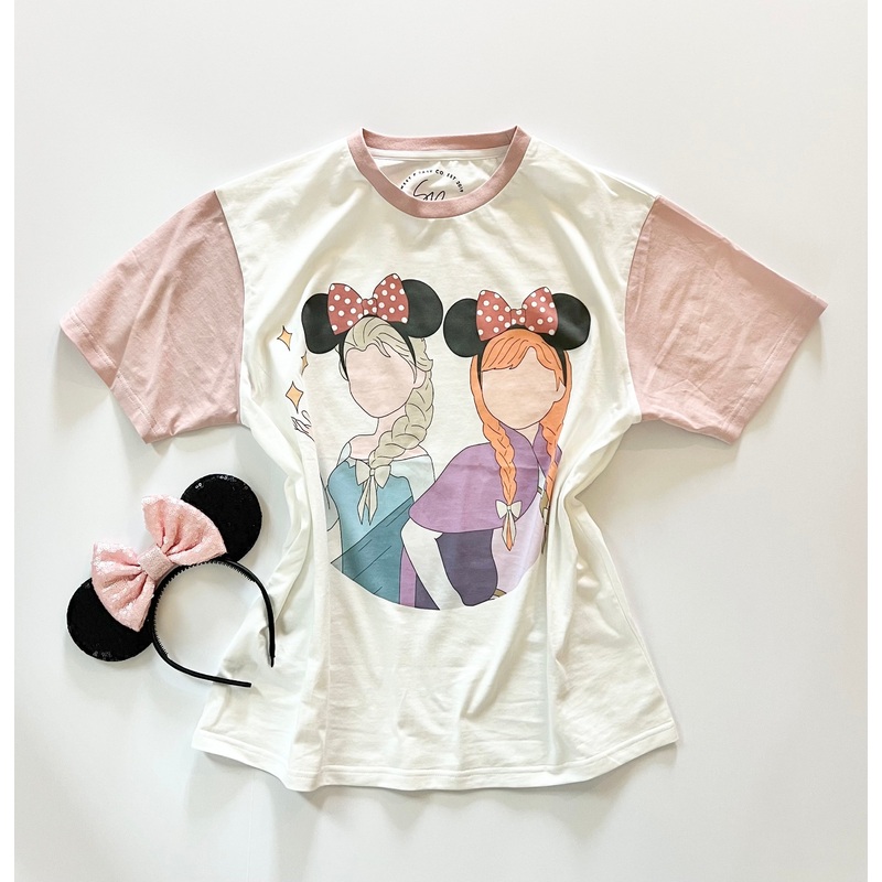 Princess Sisters Adult Relaxed Fit T-shirt Small