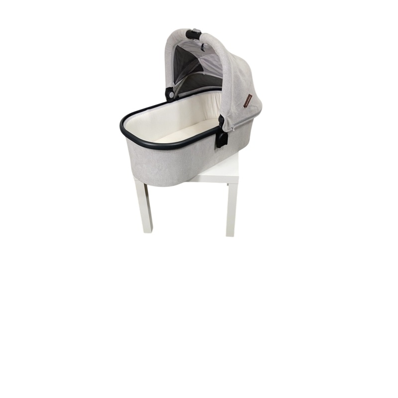 UPPAbaby V2 Bassinet, Anthony (White & Grey Chenille)