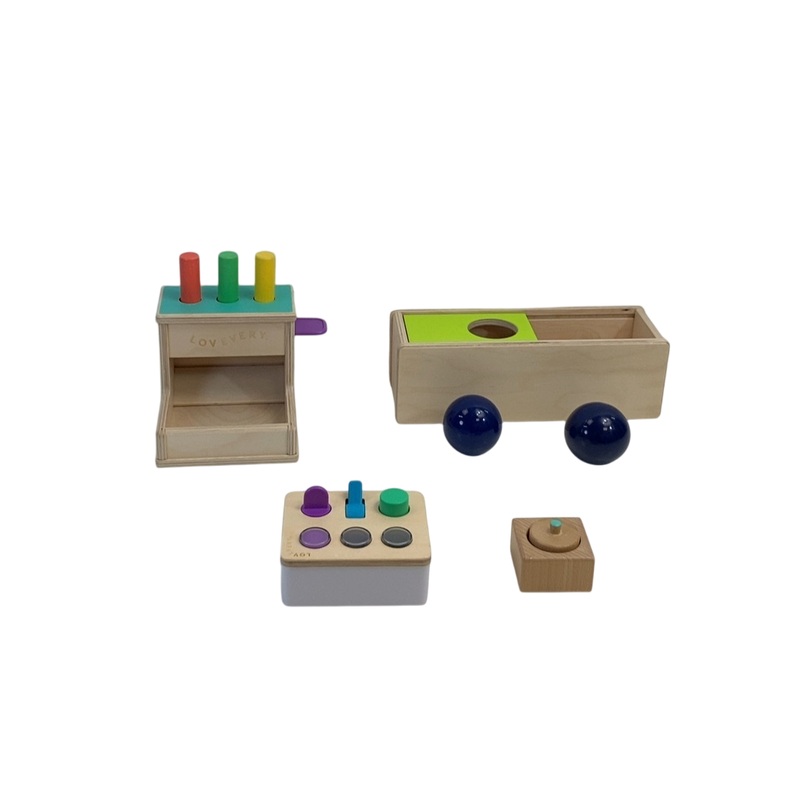Lovevery The Thinker Play Kit