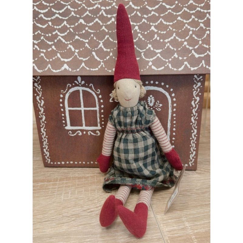 Mini Pixy – Green Plaid Girl