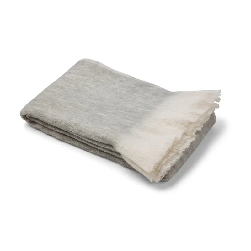 Throw – Mohair Light Grey