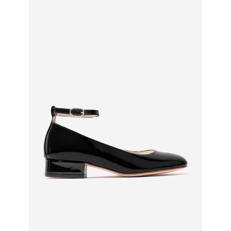 Bonpoint Girls Patent Leather Ankle Strap Shoes in Black