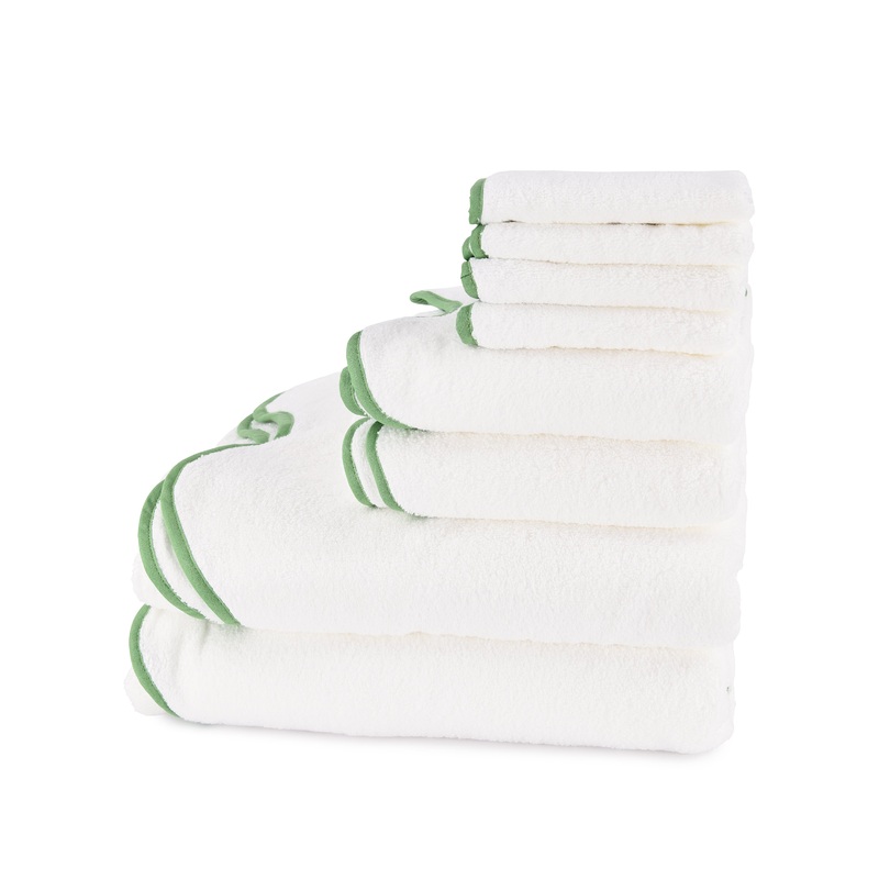 Amelia Scalloped Bath Towel Signature Bundle