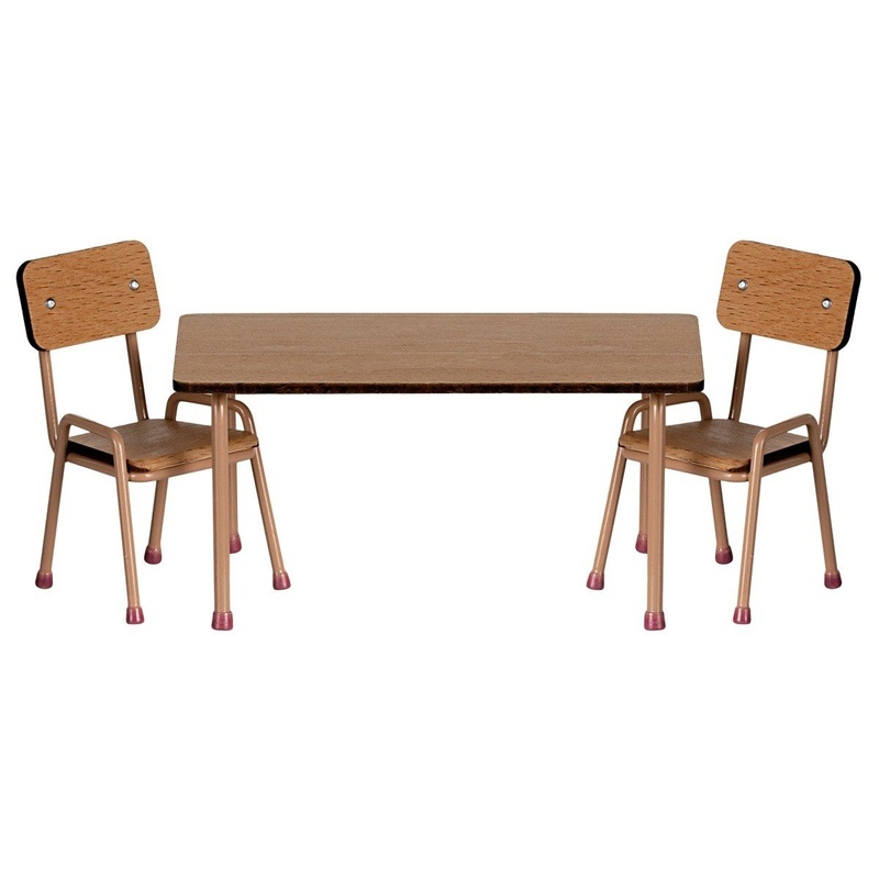 Table and Chair Set – Dark Powder (Mouse)