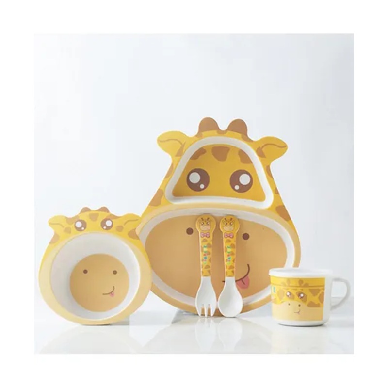 YAMAMA Giraffe Shape Bamboo Multi Piece Feeding Set Pack of 5   Color May Vary