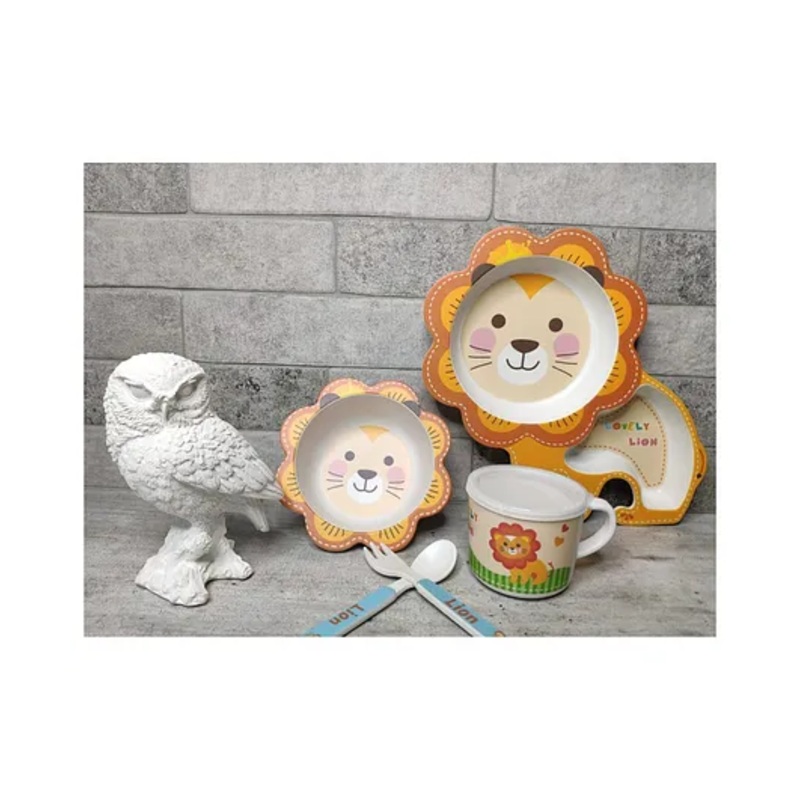 YAMAMA Lovely Lion Shape Bamboo Multi Piece Feeding Set Pack of 5   Color May Vary