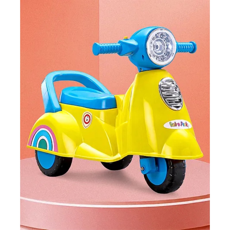 Speedy Manual Push Ride On Scooter with Under Seat Storage LED Light & Music – Yellow