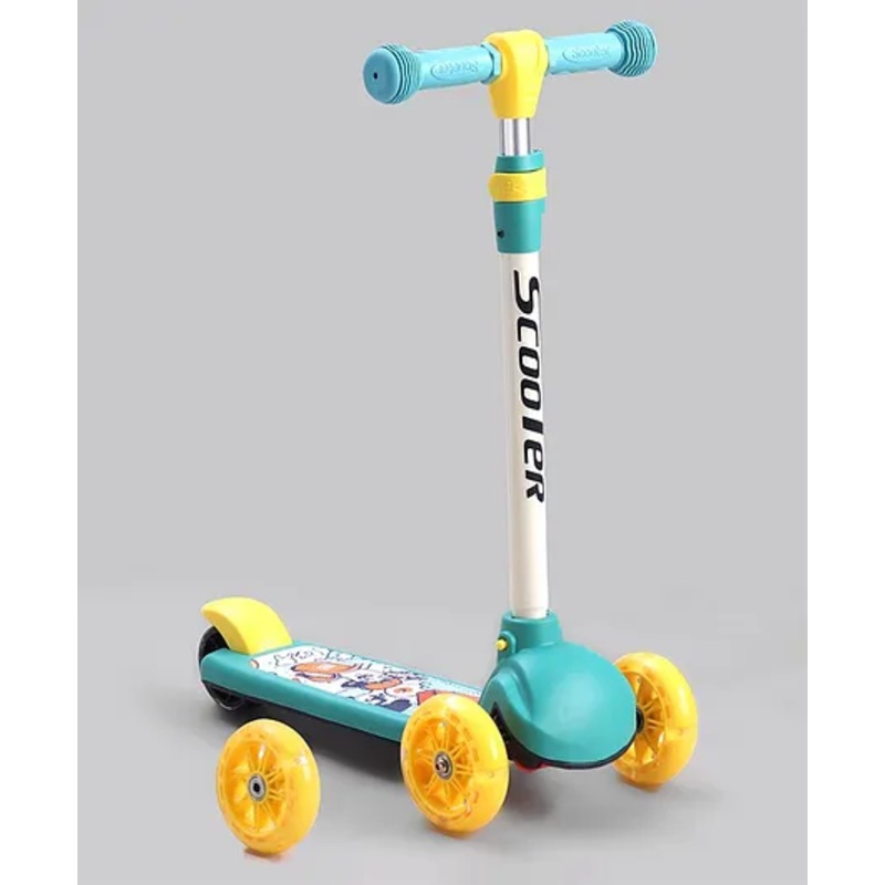 Baby Spyder Kids 3 Wheel Kick Scooter with LED Wheels Wide Standing Deck & 3 Level Adjustable Handlebar – Green| Lean-to-Steer| Toy for 3 to 12 year Boys and Girls| Gifting Option